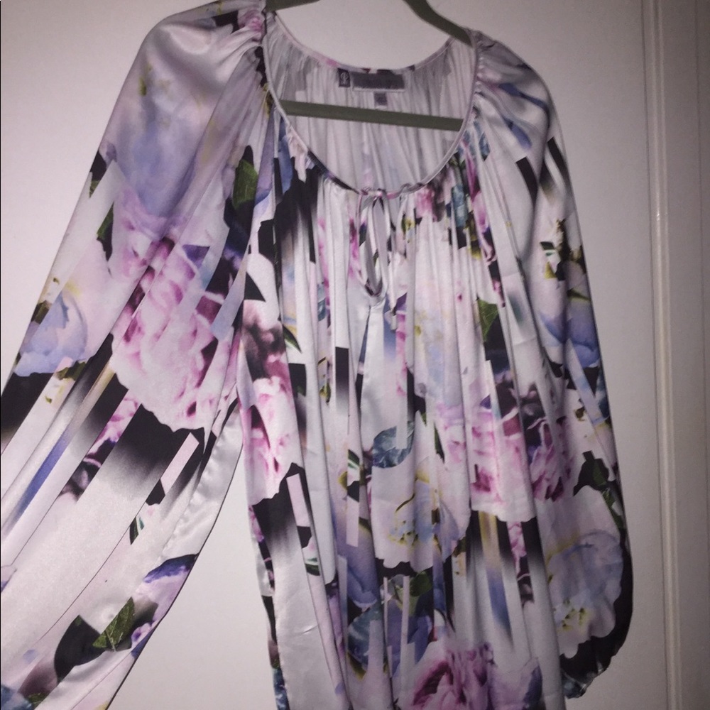 Jennifer Lopez nwot silky blouse